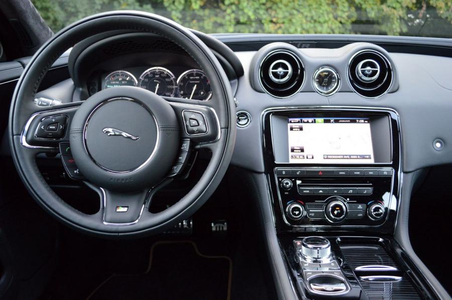 Jaguar XJR 2014 года  (фото 82 из 116)
